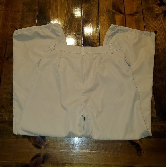Lightweight Khaki Pants - Size 6 - Picture 10 of 11